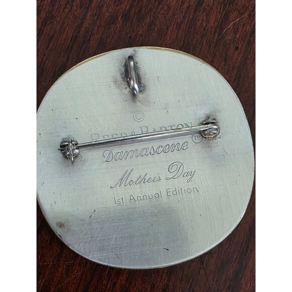 Reed & Barton Damascene Mothers Day 1st Annual Edition Pin Brooch - Picture 3 of 4